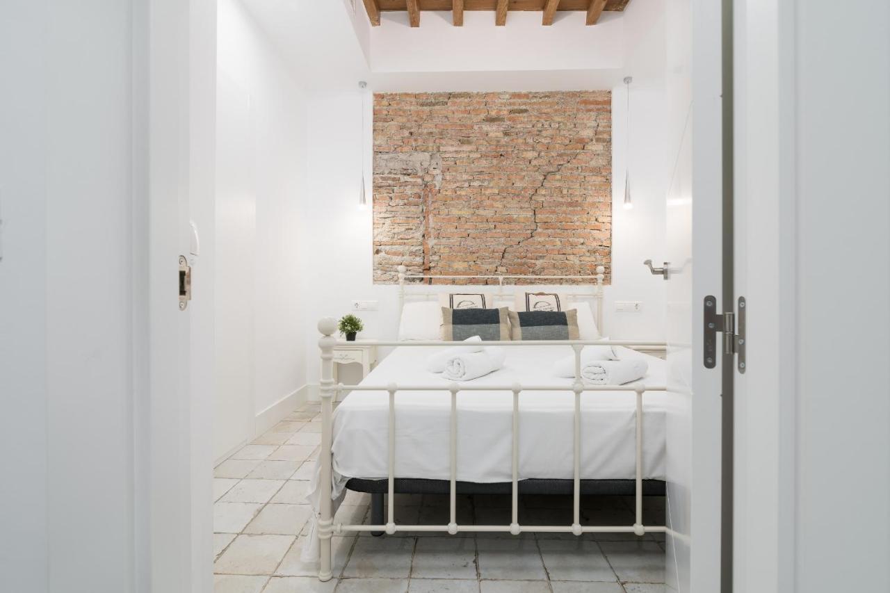 Suite Homes Sweet Alamos Малага Екстериор снимка